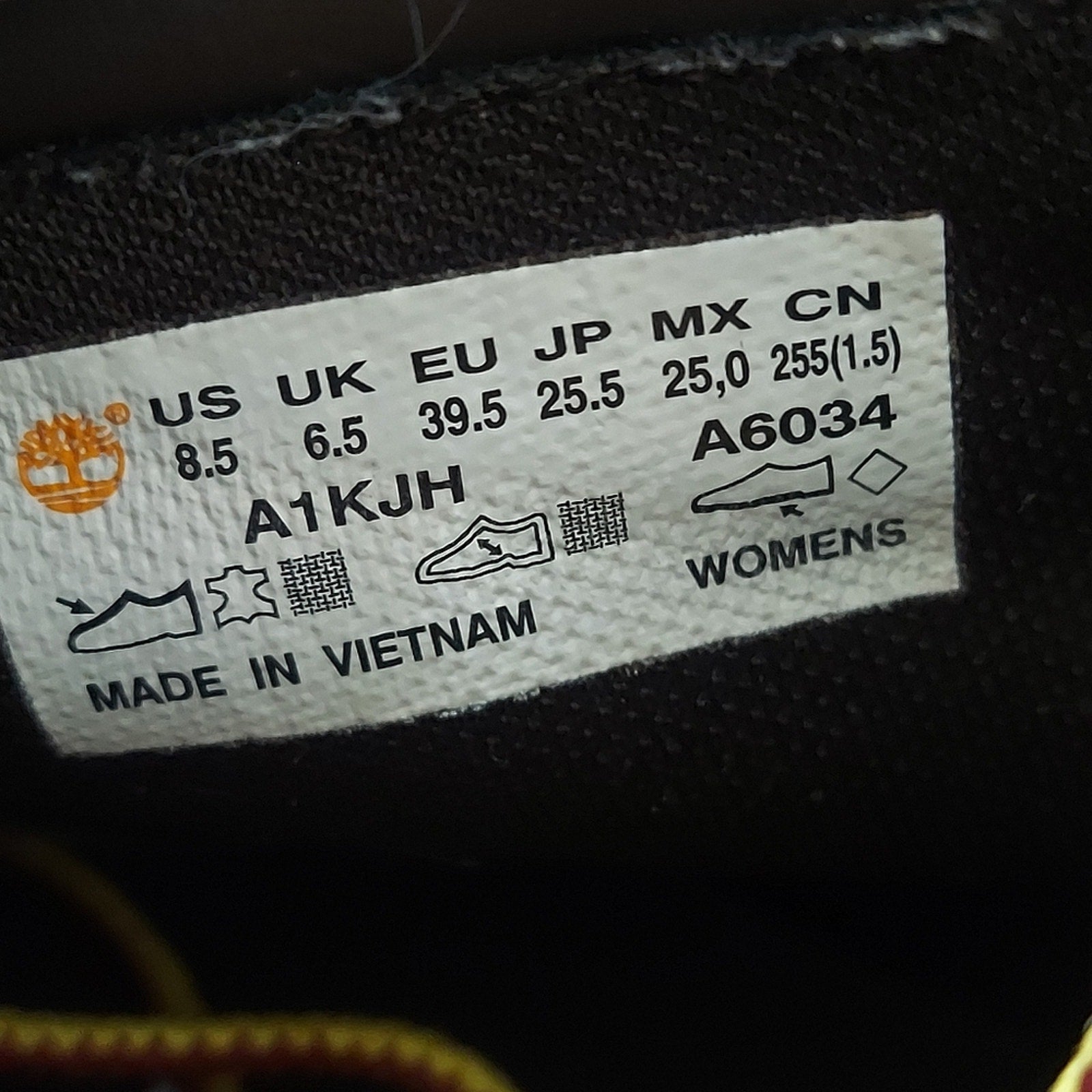 Women's Timberland Tillston Heeled Nubuck Leather Bootie Size 8.5 - Larmar's New And Used Products