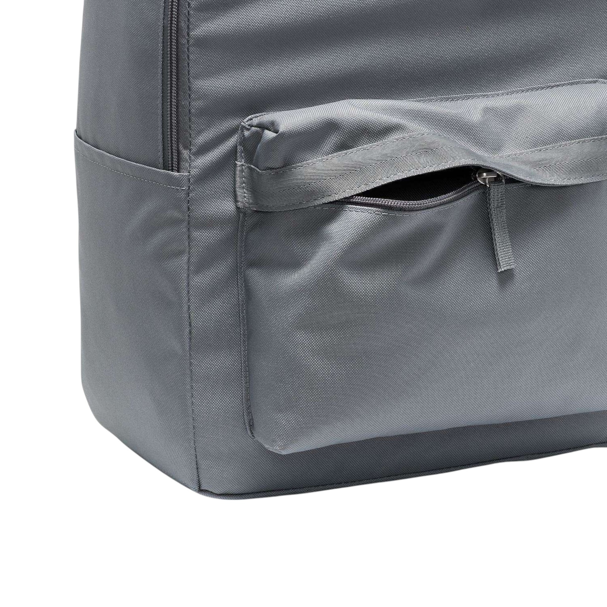 Nike Heritage Backpack - Larmar's New And Used Products