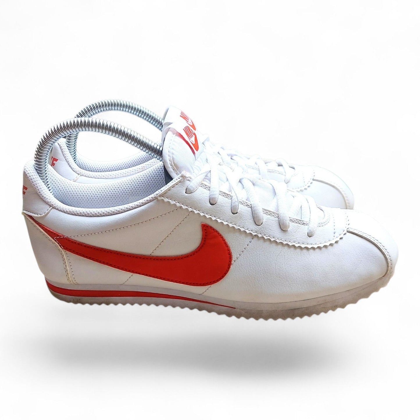 Nike Cortez Red White Leather Youth 6 / Women’s 7.5 Sneakers 749482-103