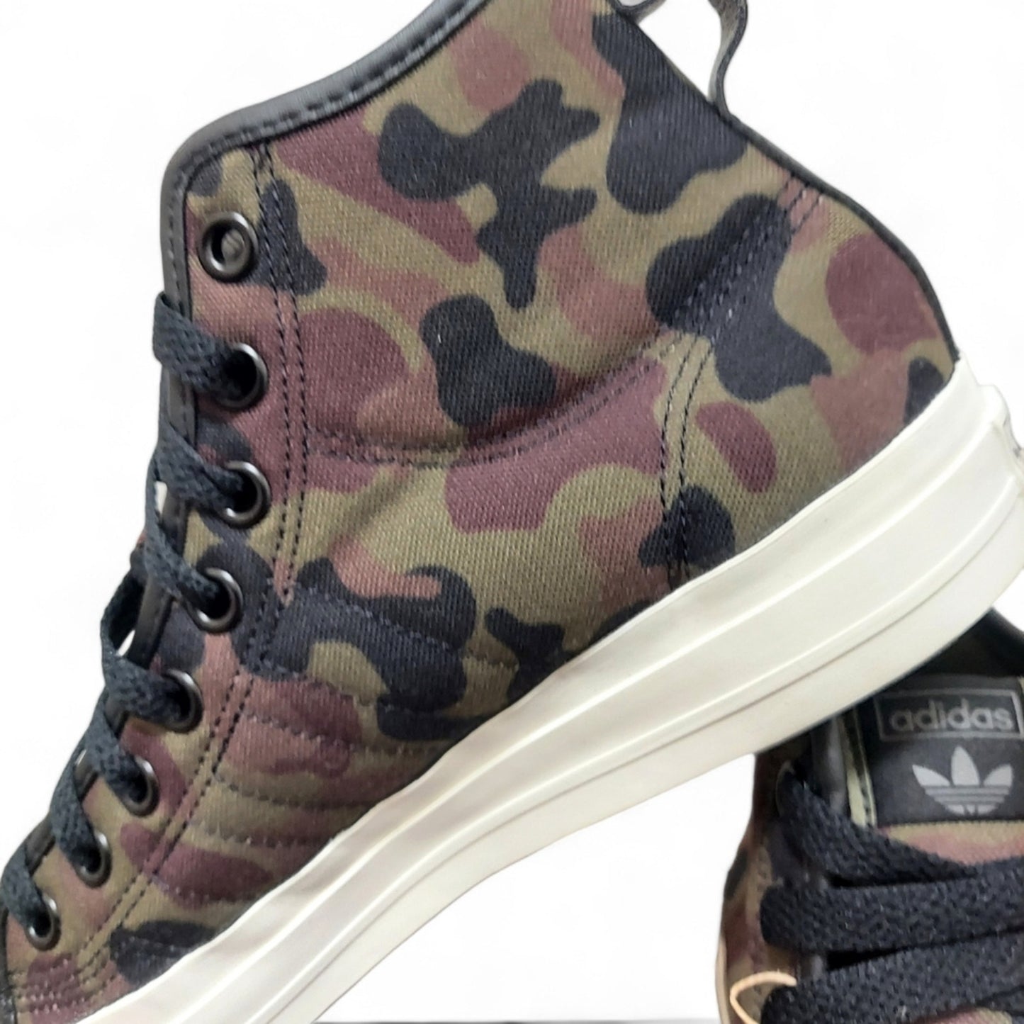 NEW Adidas Nizza Camo Sneakers Men's 8 / Women's 9 - Larmar's New And Used Products