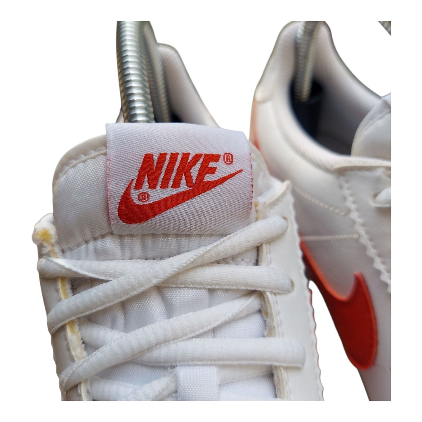 Nike Cortez Red White Leather Youth 6 / Women’s 7.5 Sneakers 749482-103
