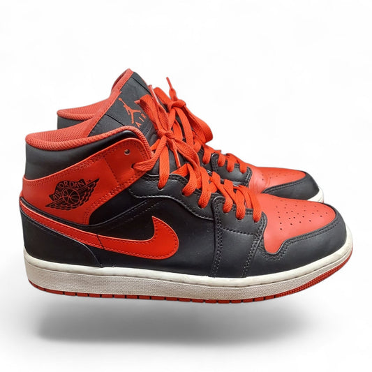 Nike Air Jordan 1 Mid Bred Alternate Black Red Men’s Size 9 Sneakers Used