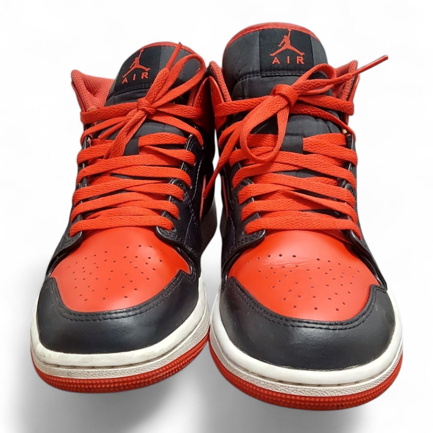 Nike Air Jordan 1 Mid Bred Alternate Black Red Men’s Size 9 Sneakers Used